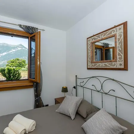 Apartmán With Garden And Parking *