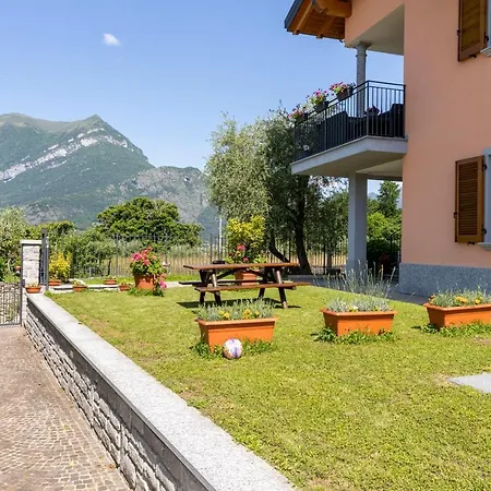 Apartmán With Garden And Parking Bellagio