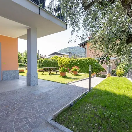 Апартаменты With Garden And Parking *